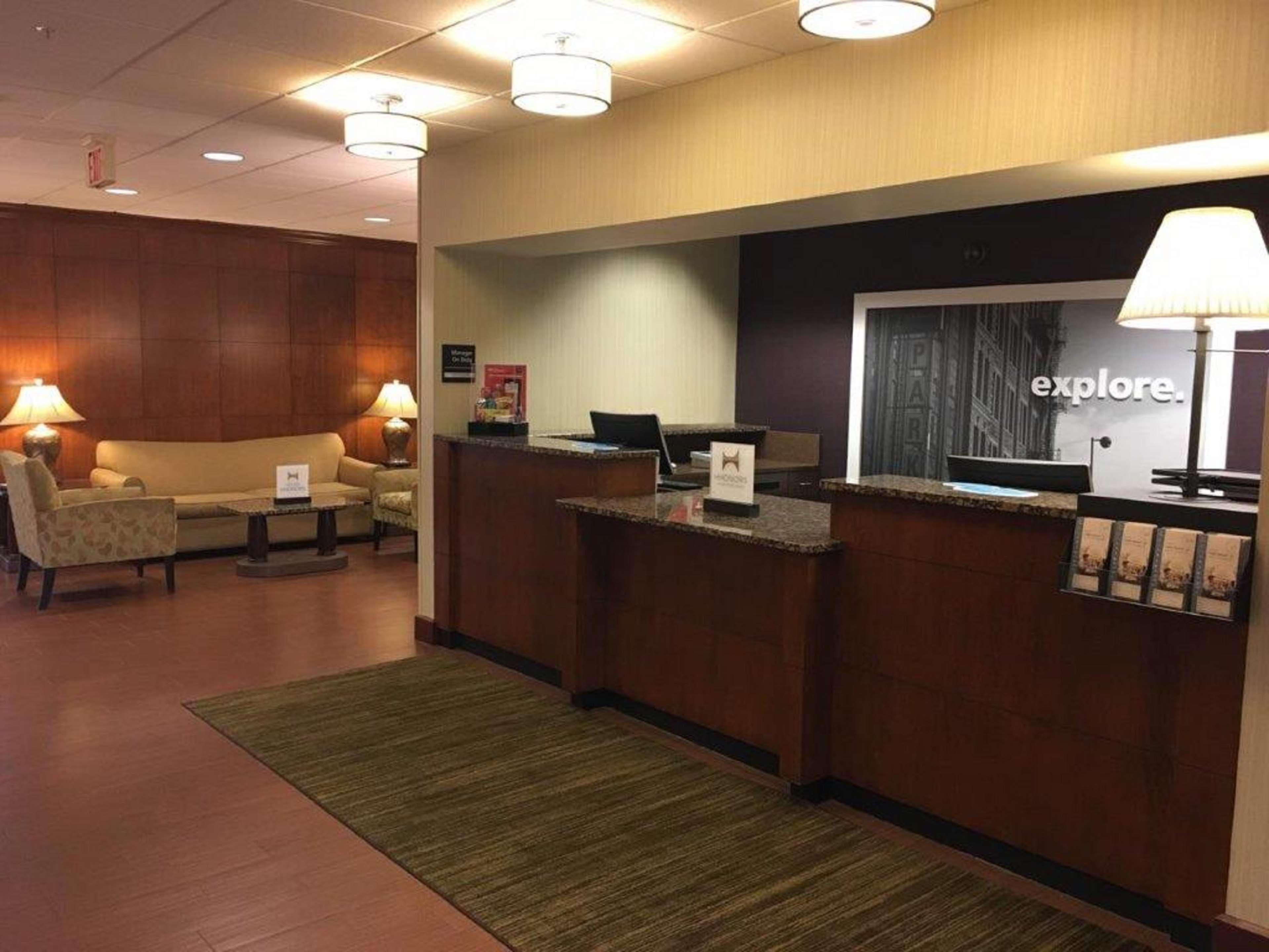 Hampton Inn Massillon Εξωτερικό φωτογραφία