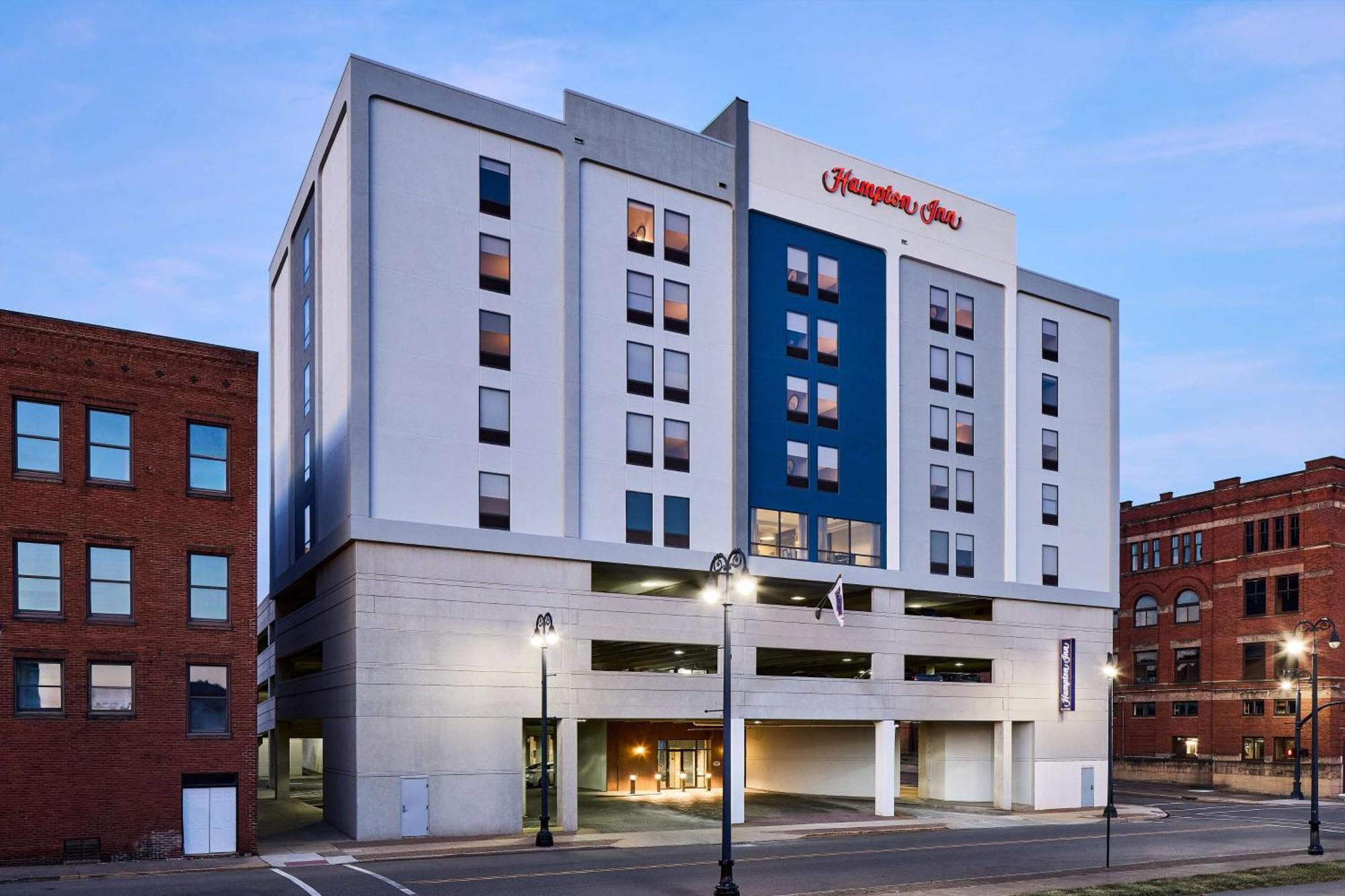 Hampton Inn Massillon Εξωτερικό φωτογραφία